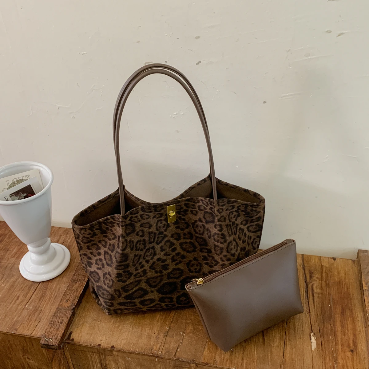 Women'S Bags Handbags - 여성용 레트로 스타일 레오파드 무늬 스웨이드